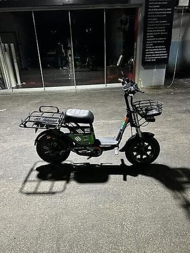 moped: * Marka: Maikaolin * Model: H12 * Mühərrik gücü: 2580 W * — 4