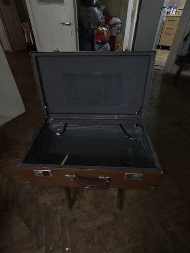 Daraq panellər: Klassik sərnişin çamadanı - Material: sərt korpuslu, dəri görünüşlü — 2