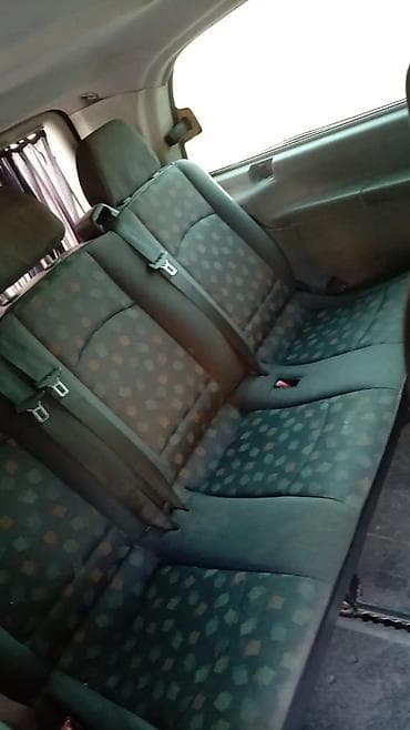 kompressor teh: Mercedes-Benz Vito (W639) mikroavtobus - Korpus rəngi: ağ - Kuzov: 5 — 5