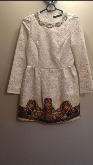 Платье. Размер XS-S
Жакардовое платье.размер S.
ağ rəng lalafo.az -da Платье. Размер XS-S
Жакардовое платье.размер S.
ağ rəng