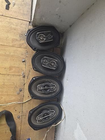 2 ədəd arginal 500lük. 2 eded 600lük zərli. arginal. işləkdir. 150m