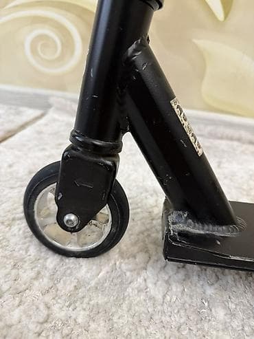 скутер купить: Uşaq üçün skuter - Rəng: tam qara - Gücləndirilmiş metal gövdə və — 4