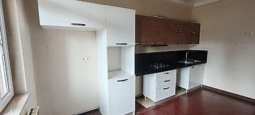 kuhna mebelleri: Uzunu 5 metr ela vəziyyətdədir — 3