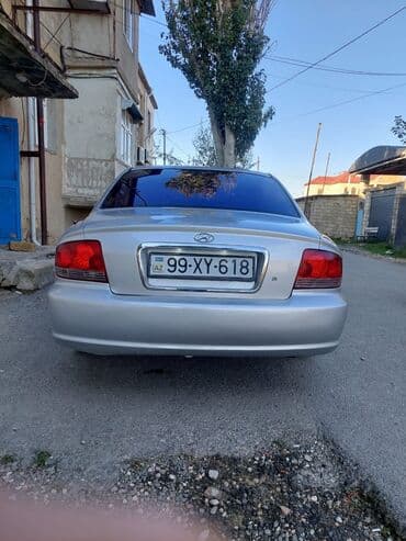 qaz start maşın: Hyundai Sonata sedan – gümüşü rəngdə, avtomatik transmissiya — 5