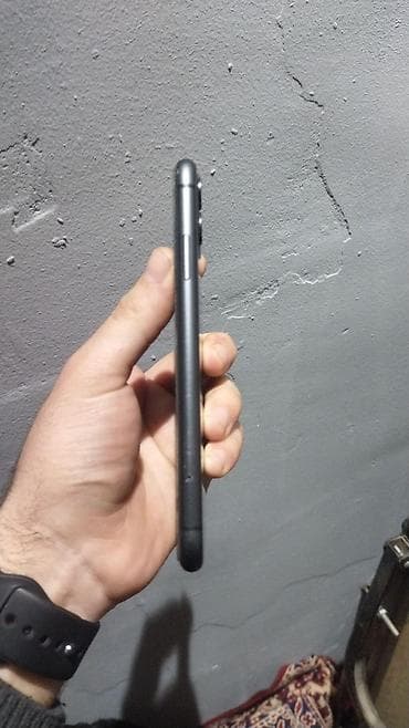 Video oyunlar və konsollar: IPhone 11, 64 GB, Qara, Face ID — 3