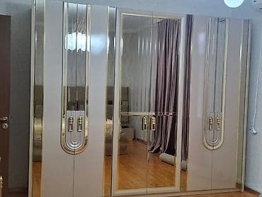 güzgülü termo: İşlənmiş, 6 qapı, Güzgülü, Bej, Taxta, Açılan, Düz dolab — 1