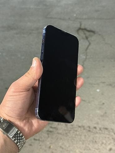 huawei 90 pro: IPhone 13 Pro Max, Göy — 2