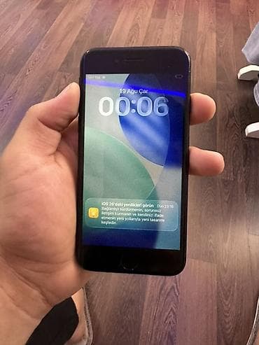 se pro: IPhone SE 2020, 64 GB, Qara, Barmaq izi — 2