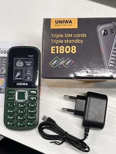 usb uzadıcı: UNIWА E1808 düyməli mobil telefon Xüsusiyyətlər: - Triple SIM cards — 1