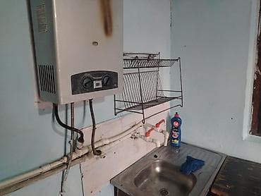 riyad kiraye evler: Kirayə verilir: sadə, mebellə təchiz olunmuş kiçik həyət evi - — 8