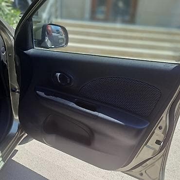 man sat: Nissan March hatchback - Korpus: 5 qapılı kompakt hatchback — 9