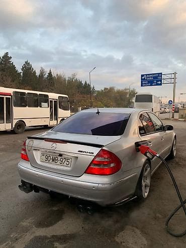 masin sat: Mercedes-Benz E 320: 3.2 l | 2002 il Sedan — 8