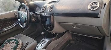 ural az: Chevrolet Lacetti sedan, qara rəng. - Kuzov: 4 qapılı sedan, ön və — 9