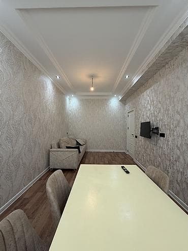 2 ci mikrorayon satilan evler: 2 otaqlı, Yeni tikili, 41 kv. m — 2
