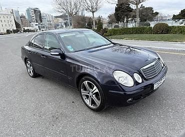 mersedes c klass: Mercedes-Benz E-Class sedan (W211) - Kuzov: qara rəng, 4 qapı, yüngül — 9