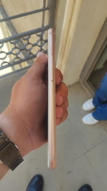 Техника и электроника: IPhone 8 Plus, 64 ГБ, Золотой, Отпечаток пальца, Face ID — 5