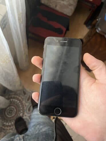 euromax 2020: IPhone SE 2020, 64 GB, Qara, Barmaq izi — 2