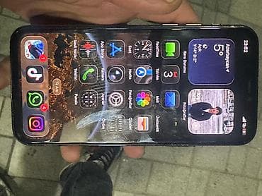 mini smart box: IPhone 11 Pro, 64 GB — 3