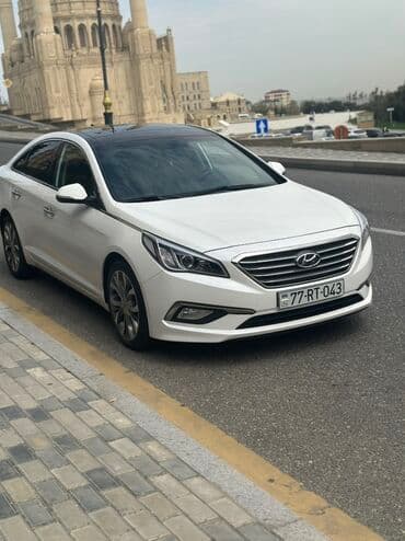turbo az hyundai i30 dizel: Ağ rəngdə, zərif dizaynlı Hyundai Sonata sedanı. Avtomobilin arxa — 3