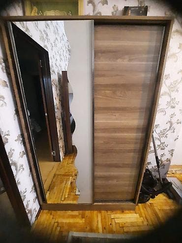 İşlənmiş, 2 qapılı, Güzgülü, Qəhvəyi, Digər material, Kupe, Düz dolab