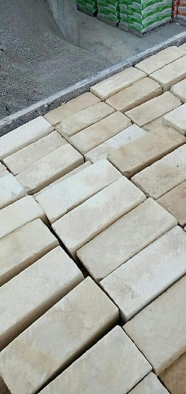 misar dasi: Kubi̇k mi̇şar daşi kubi̇k daş. Standart eyni ölcüdə (39sm×19sm×16sm) — 8