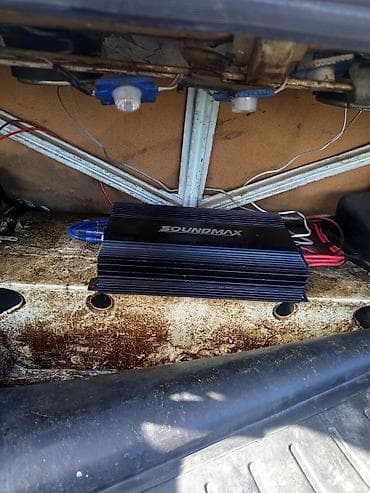 mercedes ayaqalti: VAZ (LADA) 2101: 1.3 l | 1978 il Sedan — 3