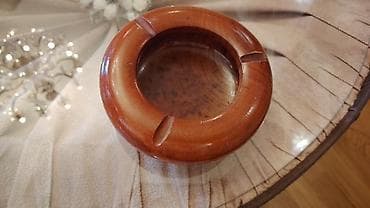 Taxta külqabı - Material: Təbii ağacdan hazırlanmış, cilalı səth -