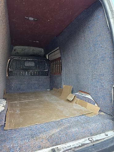 ford escort: Ford Transit yük maşını məsuliyyətli və keyfiyyətli yük daşımaları — 5