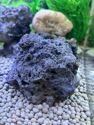 akvaryum aksesuarları: Akvaryum üçün dekorativ lava daşları şekilde gördüyünüz ki çox gözel — 4