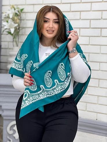 İpək şal – klassik paisley (buta) naxışlı - Material: 100% ipək lalafo.az -da İpək şal – klassik paisley (buta) naxışlı - Material: 100% ipək