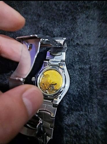 * Ömürlüy saatdır * Marka: Citizen (Yaponiya) * Mexanizm: Automatic — 4
