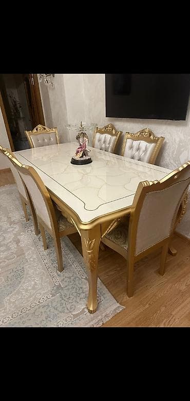 stol stul bag ucun: 700 manat masa bağlı 2m açıq 2.40 m ünvan xətai təmiz taxta 1900 m — 1