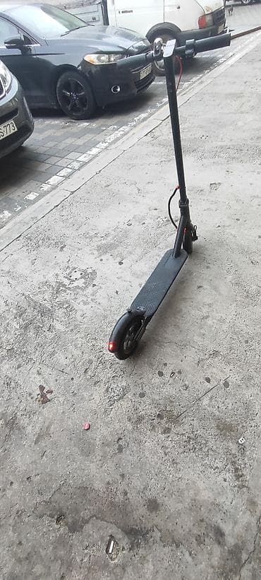 elektron samokat: Maksimum sürət 25-30km/saat. Maksimal məsafə 20-25km — 4