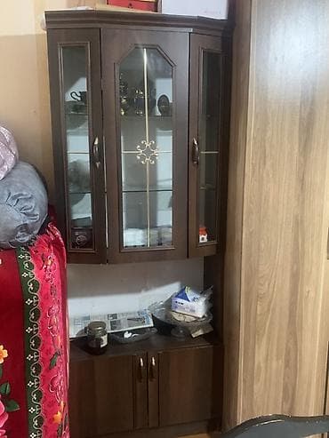 Другие шкафы: Salamatdı hərşeyi yerində köcürəm deyə satıram — 2