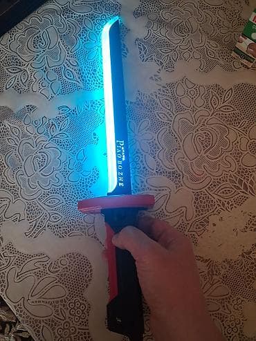 dest geyimler: LED işıqlı oyunca qılınc - Çoxrəngli işıqlanma: qırmızı, mavi, yaşıl — 7