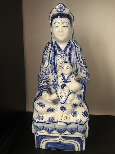 Винтажная фигура Китайской императрицы с маленьким императором lalafo.az -da Винтажная фигура Китайской императрицы с маленьким императором