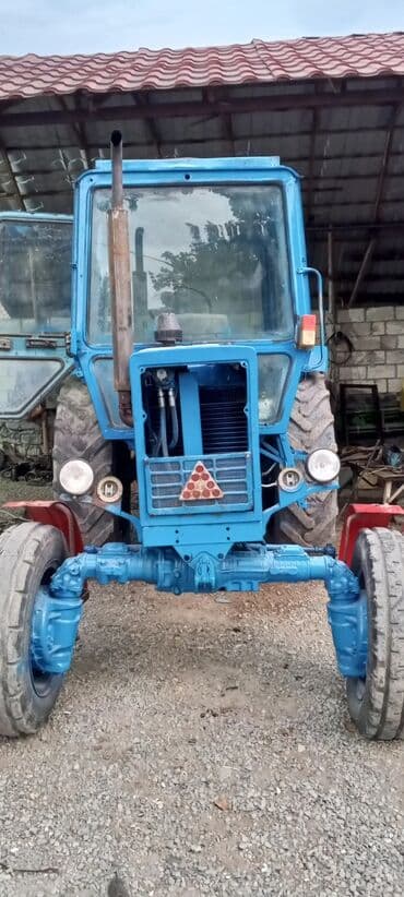 elantra disk teker: Traktor satllr slflrdan ylgllb sürülmüyüb statyornandl rol dozatornan — 2