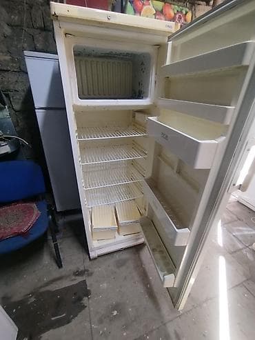 soyuducu skaf: 1 qapılı Stinol Soyuducu Satılır, rəng - Ağ — 2