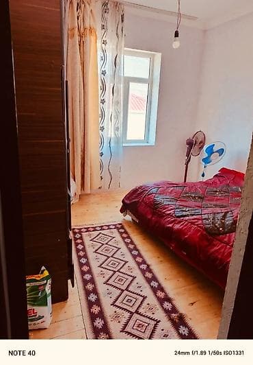 lokbatanda kiraye evler: 3otaq 1kuxnadi.kuxna mebeli qalacaq.butun kamnalari var.4sotdu — 6