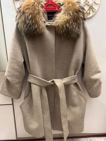 paltarlar qadin: 2ci əl az işlənmiş üst geyimlər. Qadın üst geyimləri dəsti 1) — 1