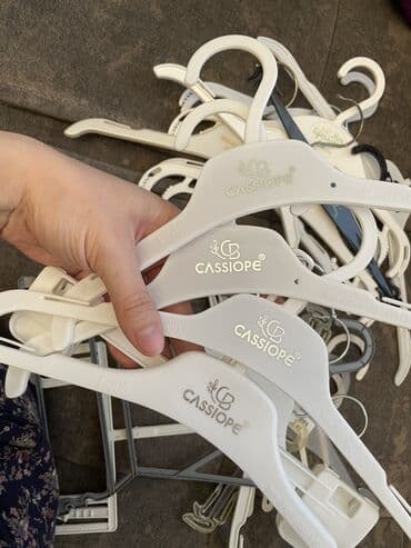 вкладыши для ванной: Asılqanlar uşag paltarcun
30 ədad — 3