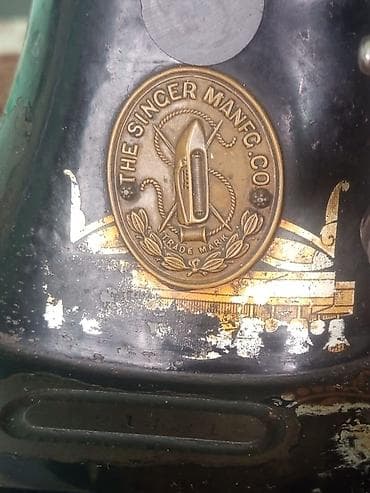 qaraqan birinci addim: Vintage Singer tikiş maşını – əl ilə fırladılan (manivelalı) model - — 2