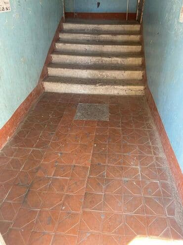 turbo az ford transit 16 1: Bakı, Qaraçuxur qəs., 4 otaqlı, Köhnə tikili, 99 kv. m — 16