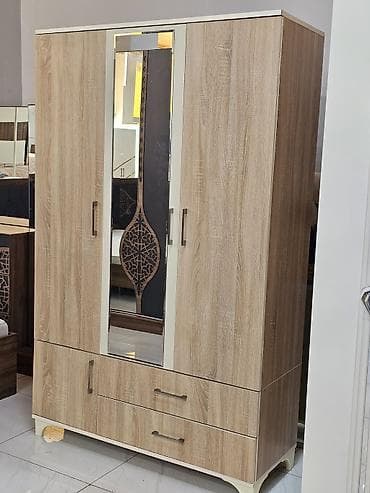 3 qapılı, Qəhvəyi, Taxta, Açılan, Düz dolab