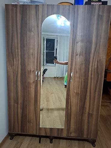 heyet evleri satilir: F99Dolab satılır 150₼. Ünvan Sumqayıt. 3937. Fatimə99 — 1