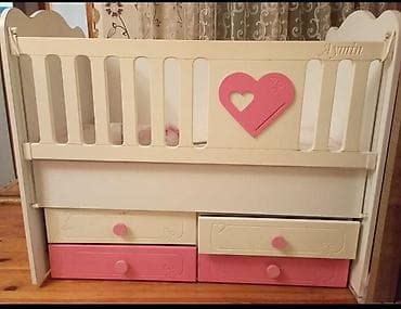 samlar: Qız üçün, İşlənmiş, Dördbucaq, Beşik, Dəstsiz, Matras ilə, Yellənmə mexanizm ilə — 1