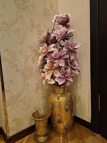 Ev saatları: Vaza dəsti — 6