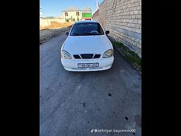 Daewoo Lanos: 1.5 l | 1997 il Sedan