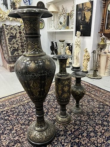 sogan gulleri: Vaza dəsti, Metal — 1