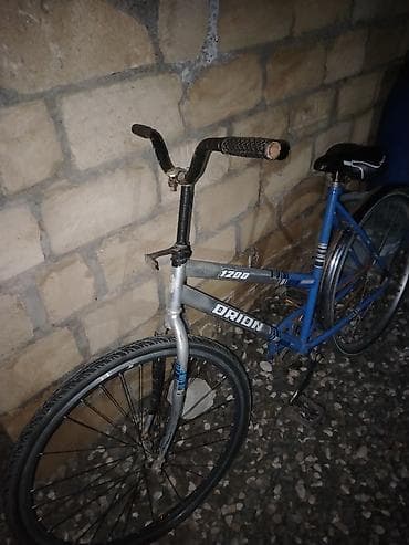 bmx velosipet: İşlənmiş Şəhər velosipedi 28", sürətlərin sayı: 1, Ünvandan götürmə — 5